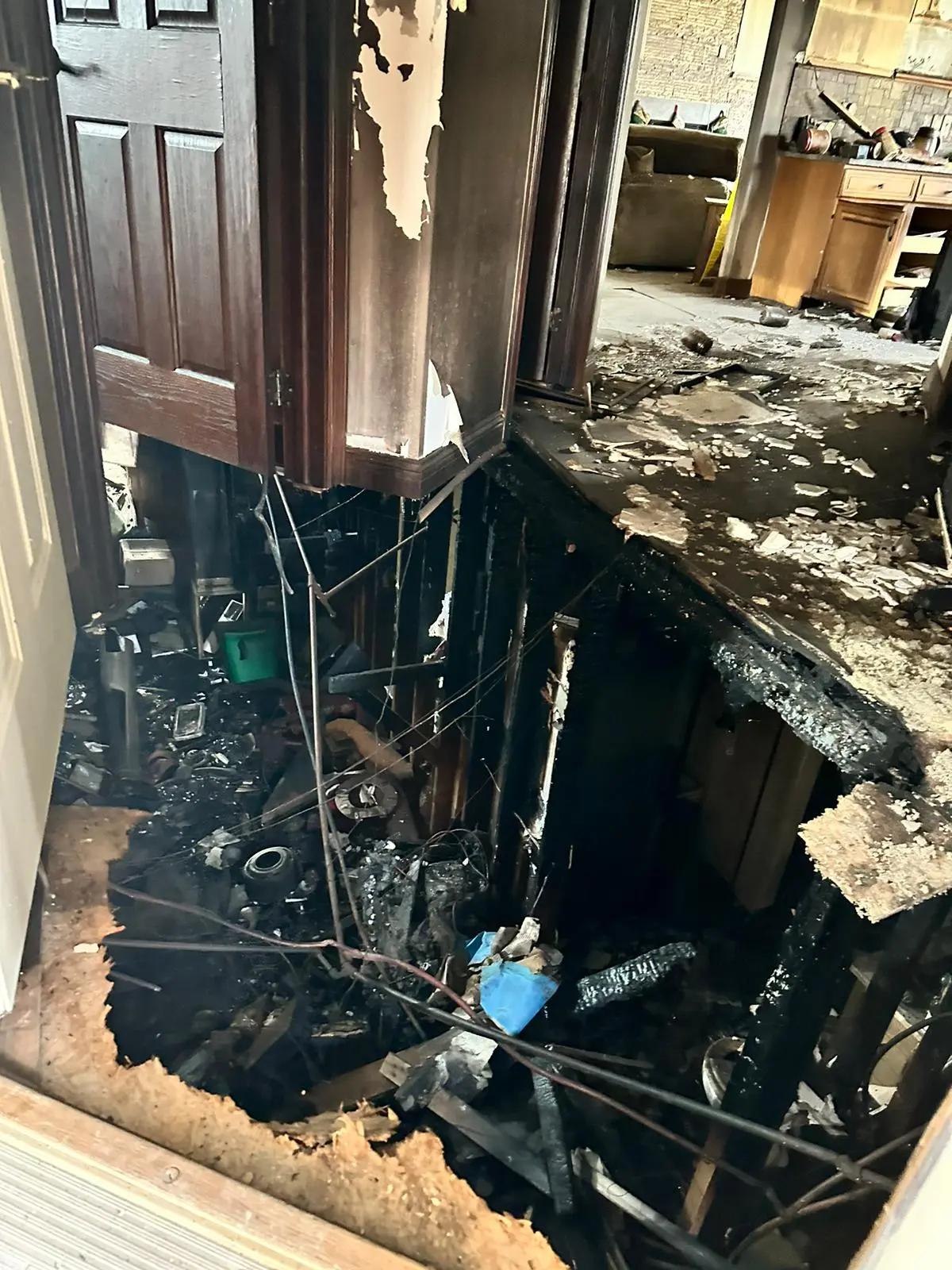 burned house in Massachusetts